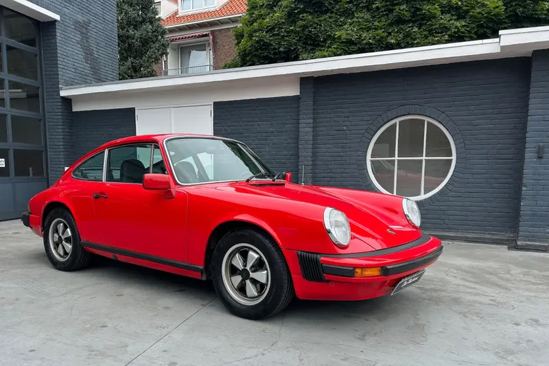 Porsche 911 (1976)
