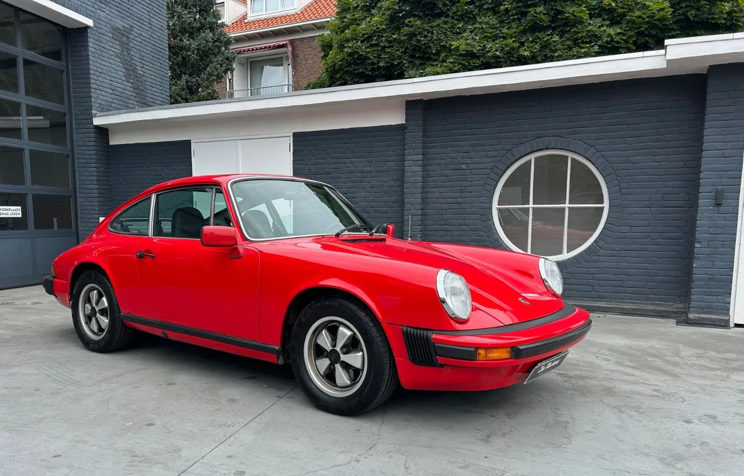 Porsche 911 (1976) — foto 1