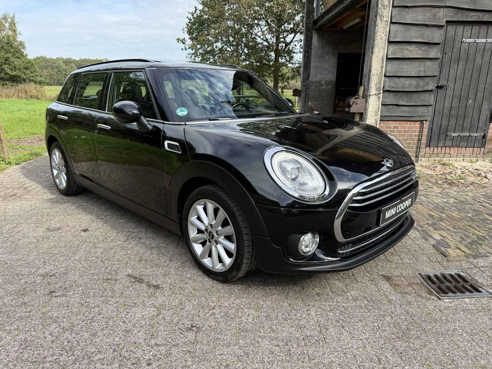 MINI Clubman (2016) — foto 1
