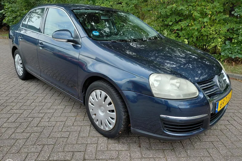 Volkswagen Jetta (2006)