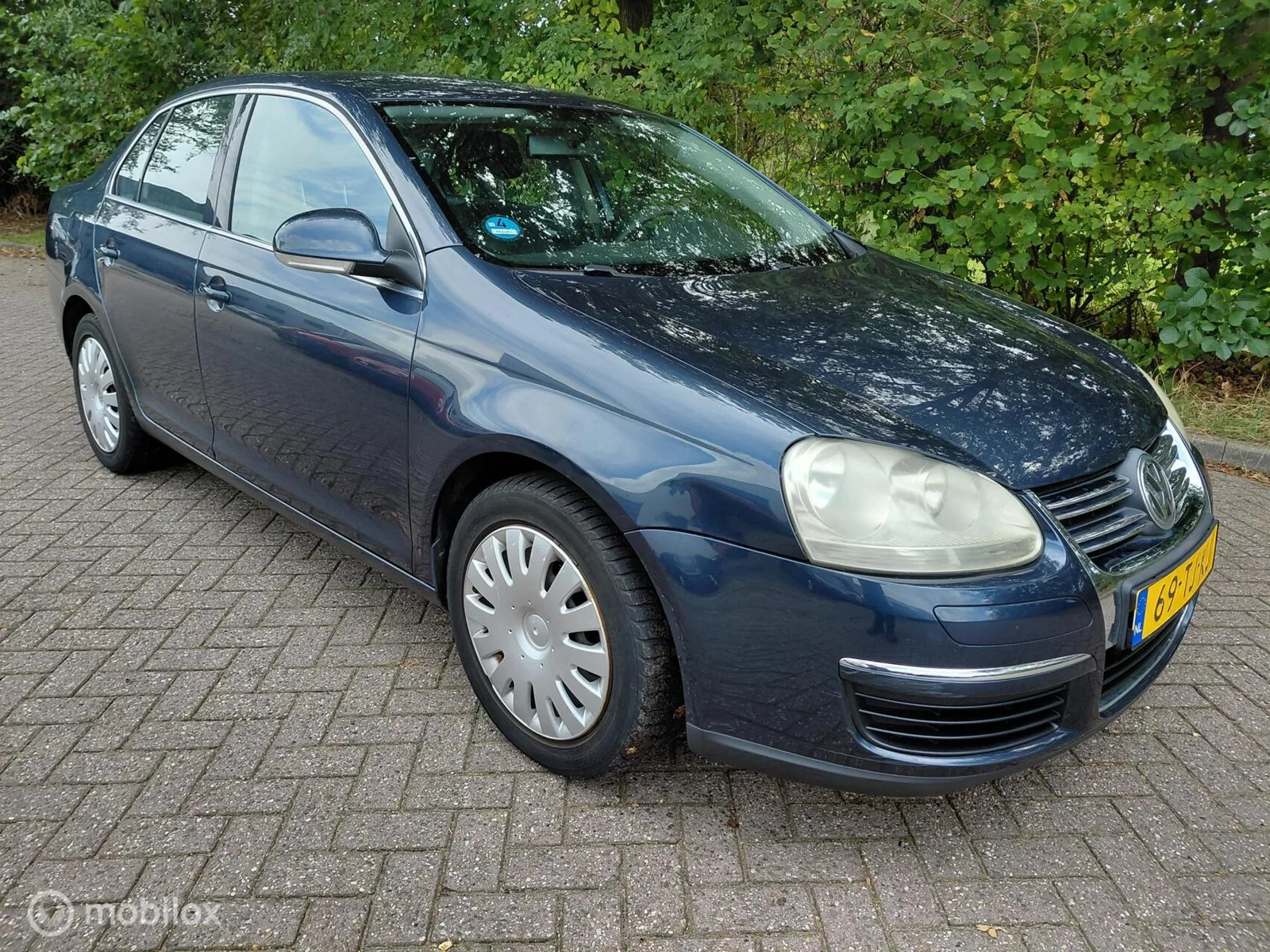 Volkswagen Jetta (2006) — foto 1