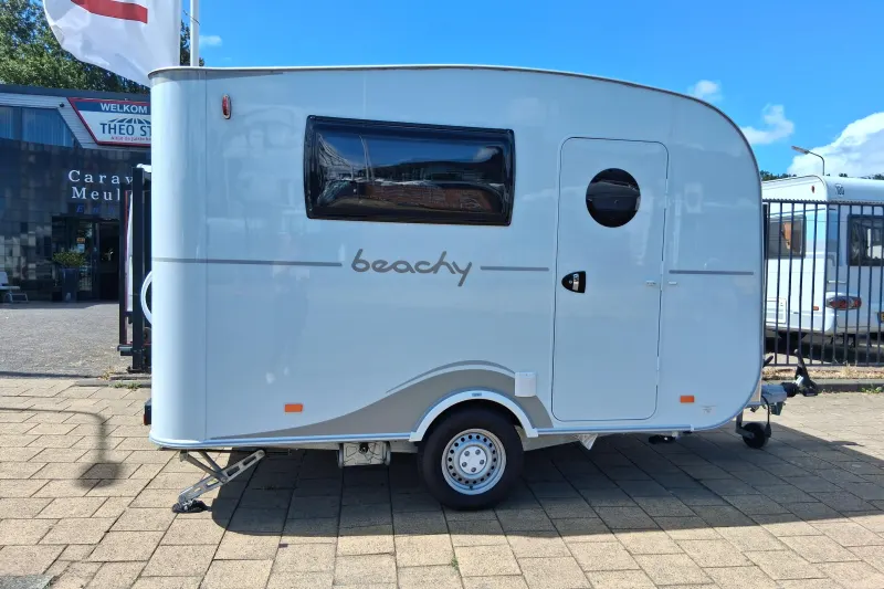 Hobby Beachy (2023)