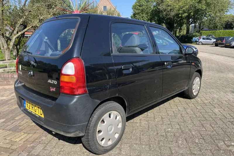 Suzuki Alto (2005)