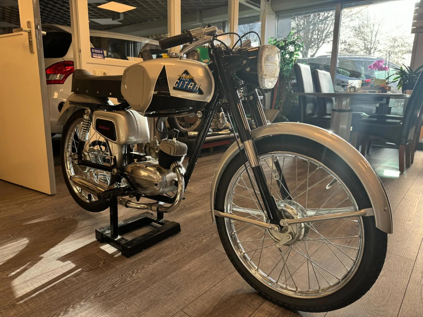 Moto Gitan Holiday Racer 50 gerestaureerd in (2026) — foto 1