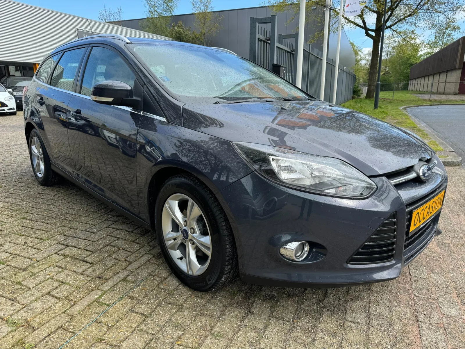 Ford Focus (2012) — foto 1