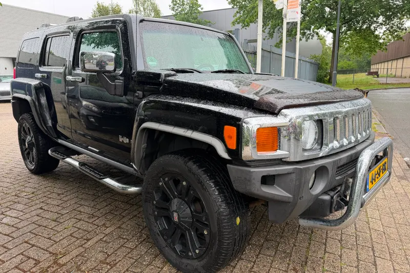 Hummer H3 (2005)