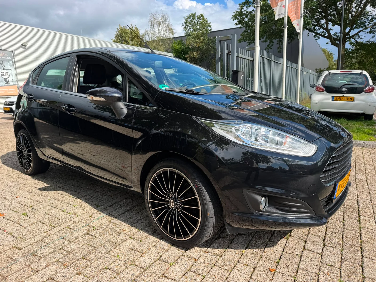 Ford Fiesta (2012) — foto 1