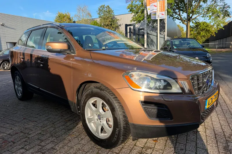Volvo XC60 (2010)