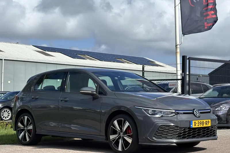 Volkswagen Golf (2021)