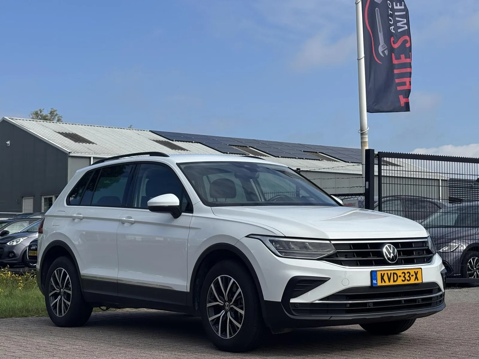 Volkswagen Tiguan (2021) — foto 1