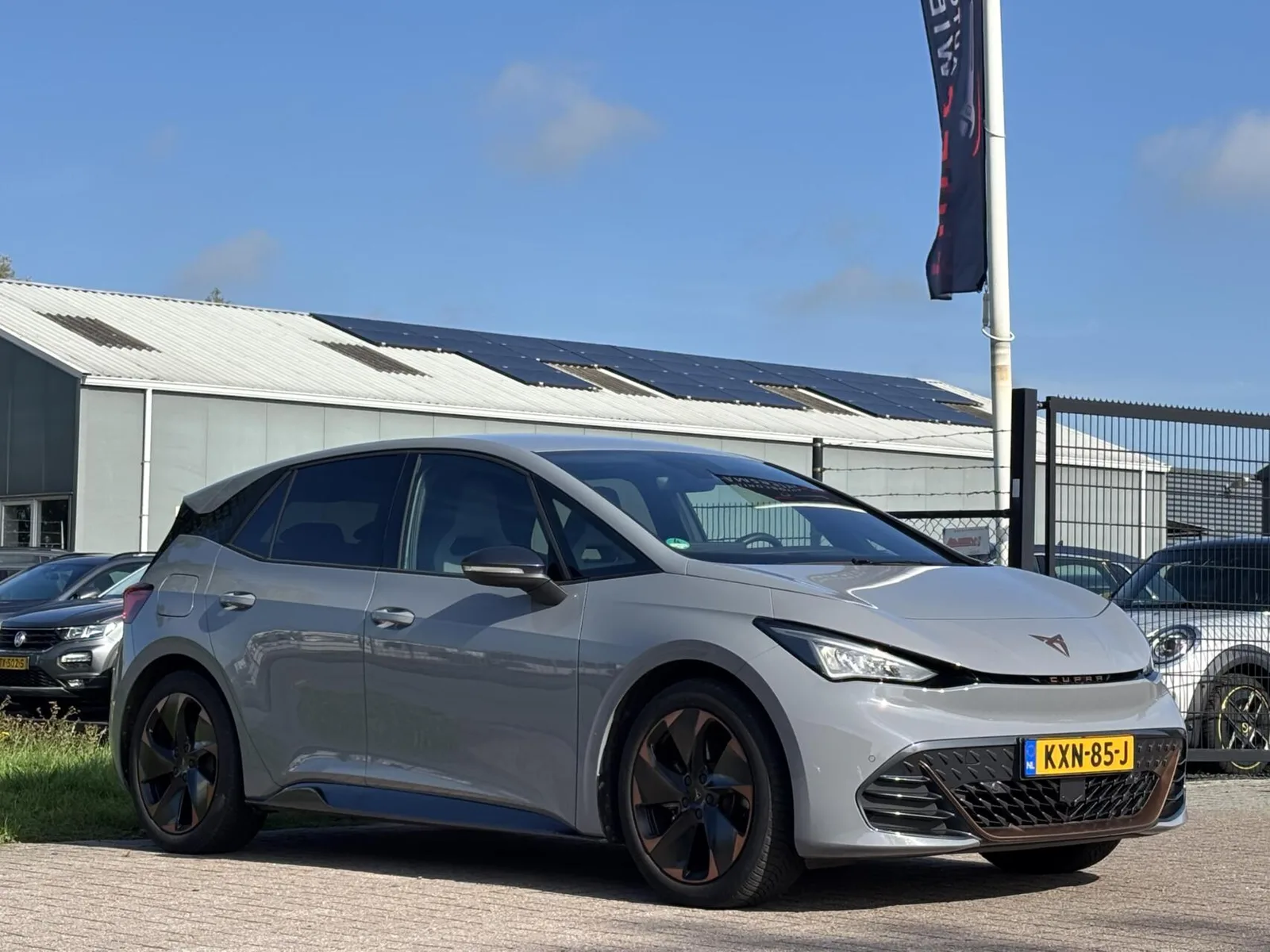 CUPRA Born (2024) — foto 1