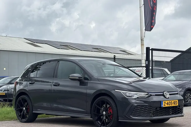 Volkswagen Golf (2022)