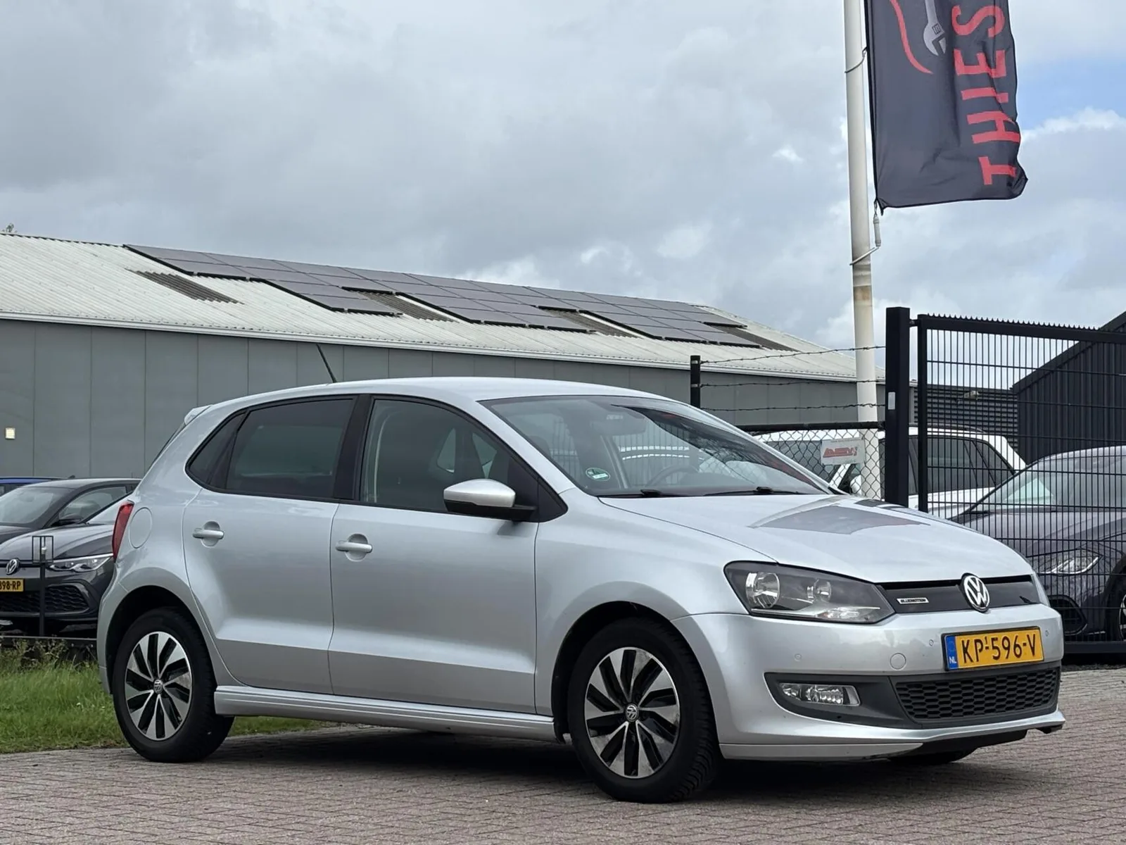 Volkswagen Polo (2016) — foto 1