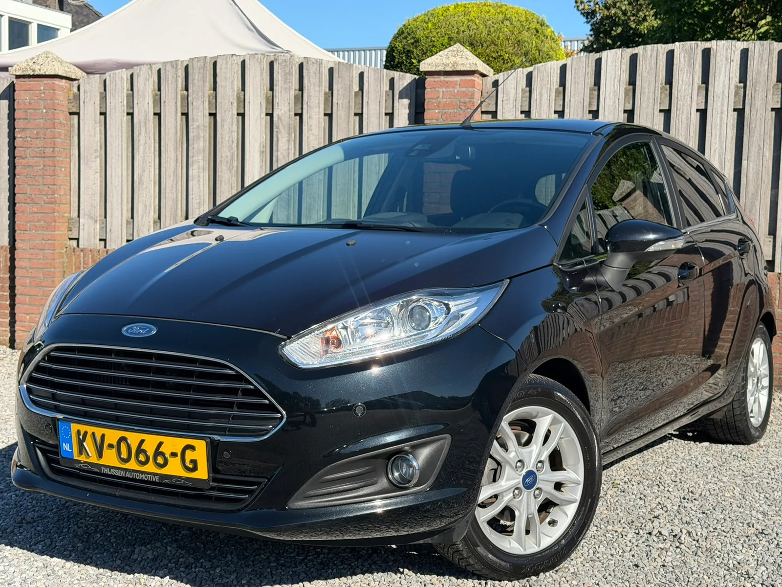 Ford Fiesta (2015) — foto 1