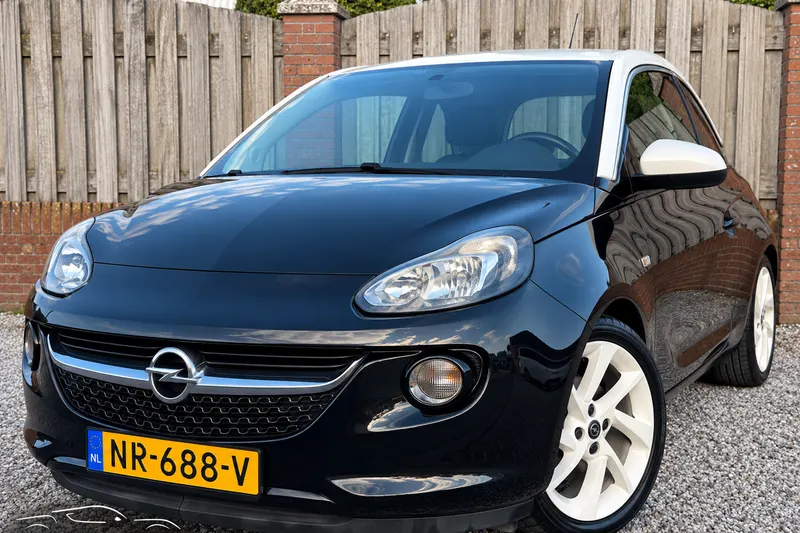 Opel Adam (2015)
