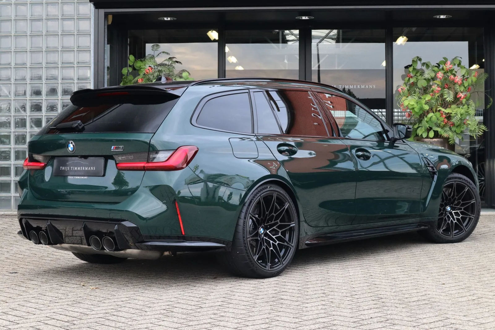 BMW M3 (2024) — foto 1