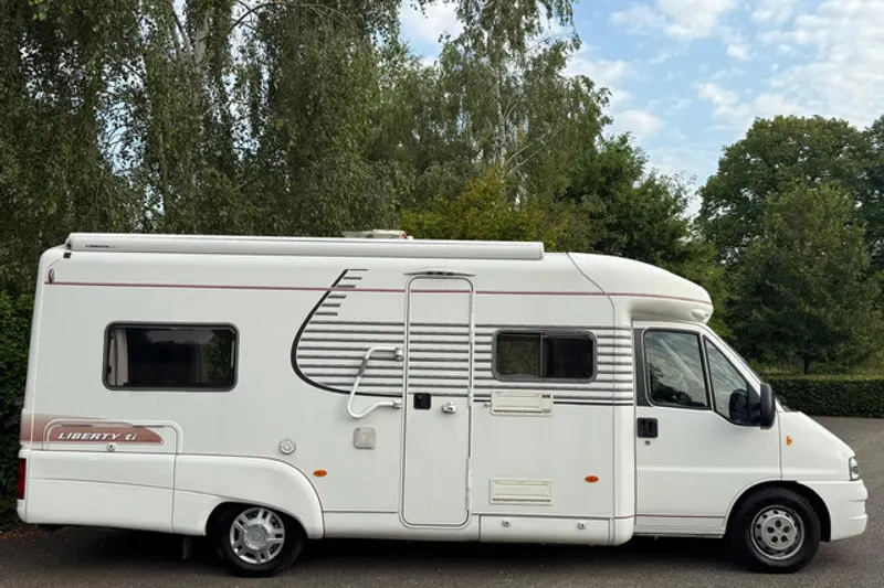 LMC 6600 (2002)