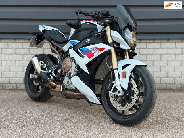 BMW S 1000 R (2022) — foto 1