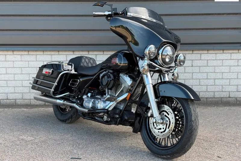 Harley-Davidson Electra Glide (2004)