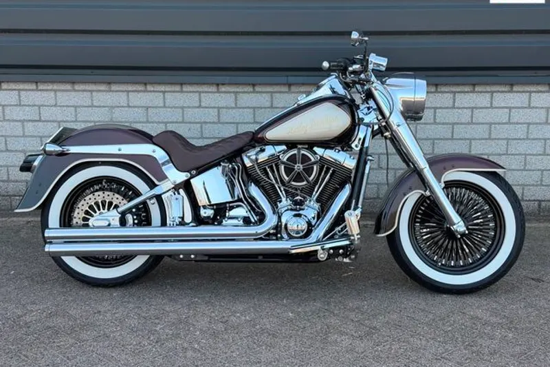 Harley-Davidson Heritage (2000)