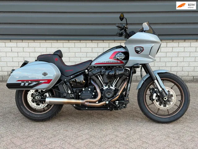 Harley-Davidson Low Rider (2024) — foto 1