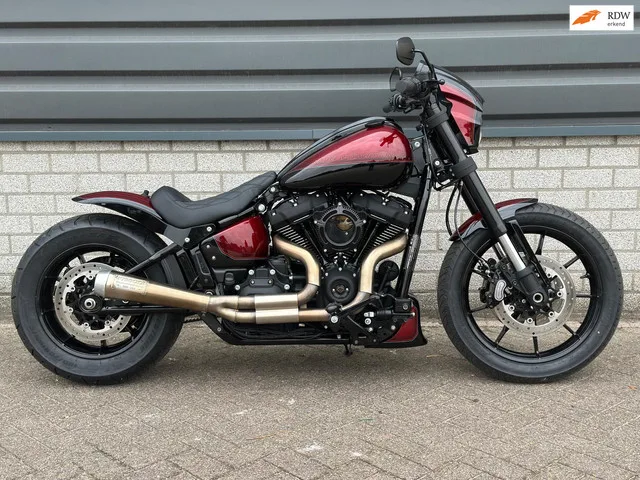 Harley-Davidson Low Rider (2023) — foto 1