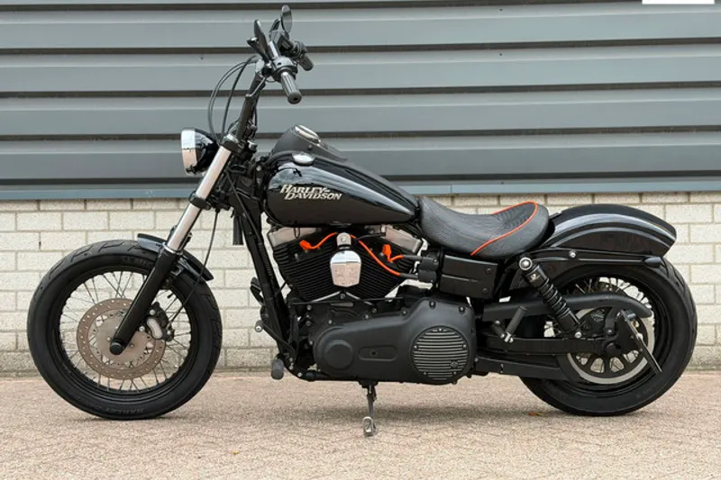 Harley-Davidson Street Bob (2011)