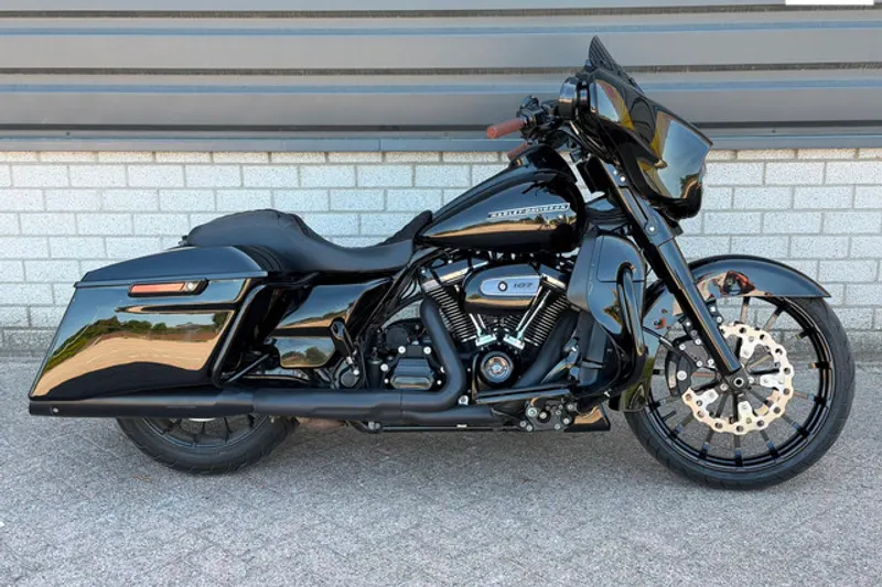 Harley-Davidson Street Glide (2018)