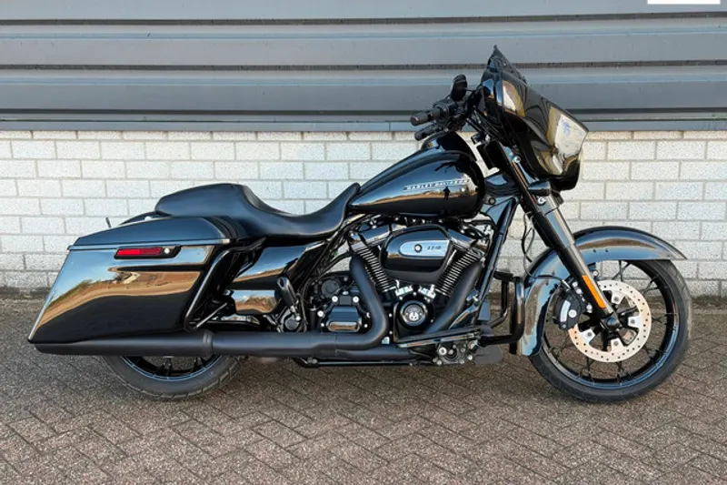 Harley-Davidson Street Glide (2020)