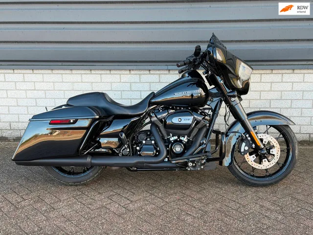 Harley-Davidson Street Glide (2020) — foto 1
