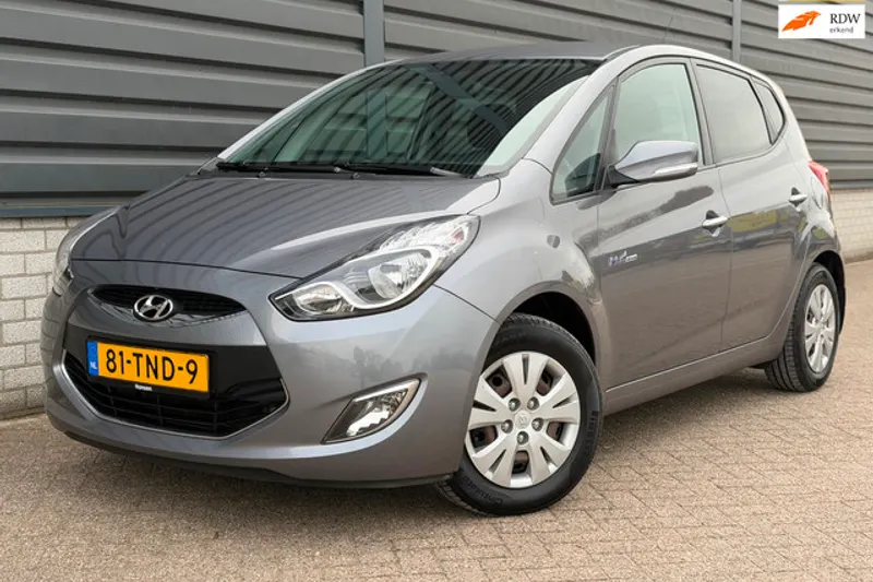 Hyundai ix20 (2012)