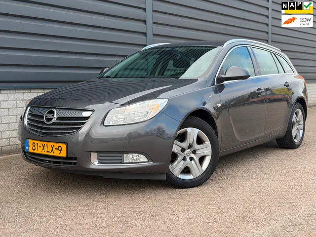 Opel Insignia (2012) — foto 1