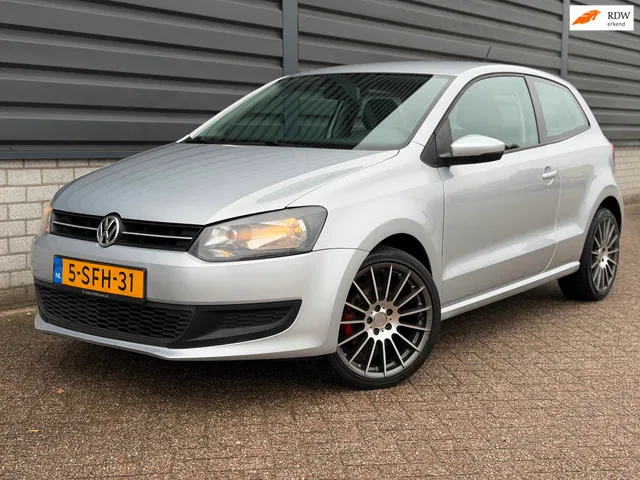 Volkswagen Polo (2010) — foto 1