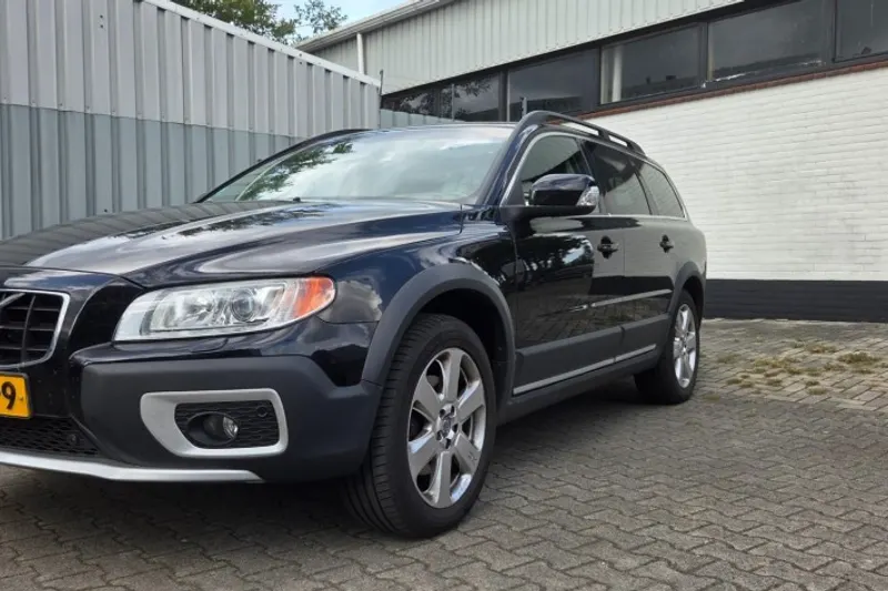 Volvo XC70 (2009)