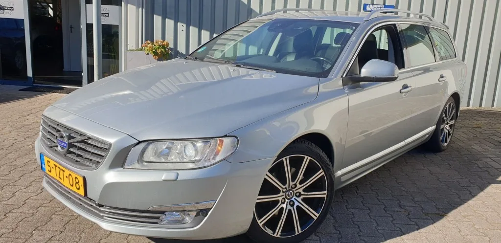 Volvo V70 (2014) — foto 1
