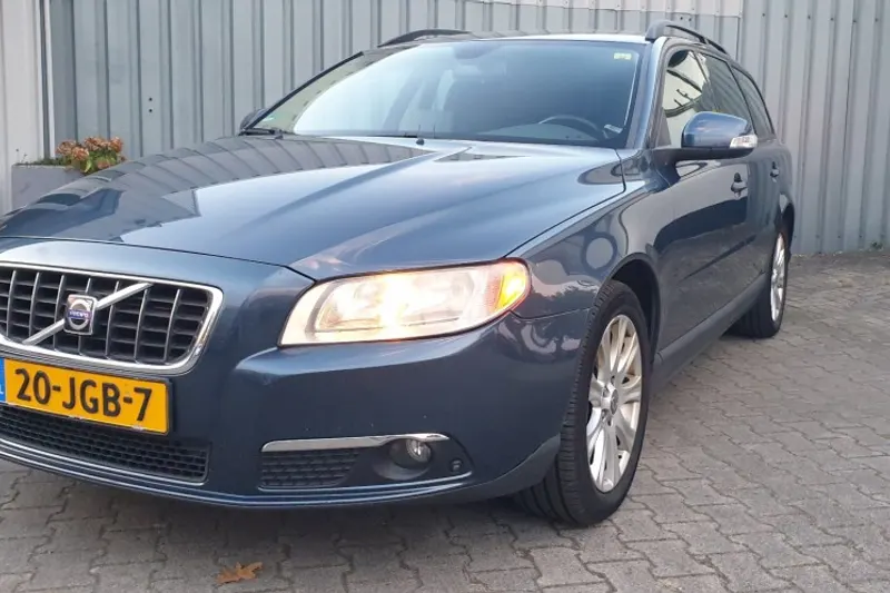 Volvo V70 (2009)