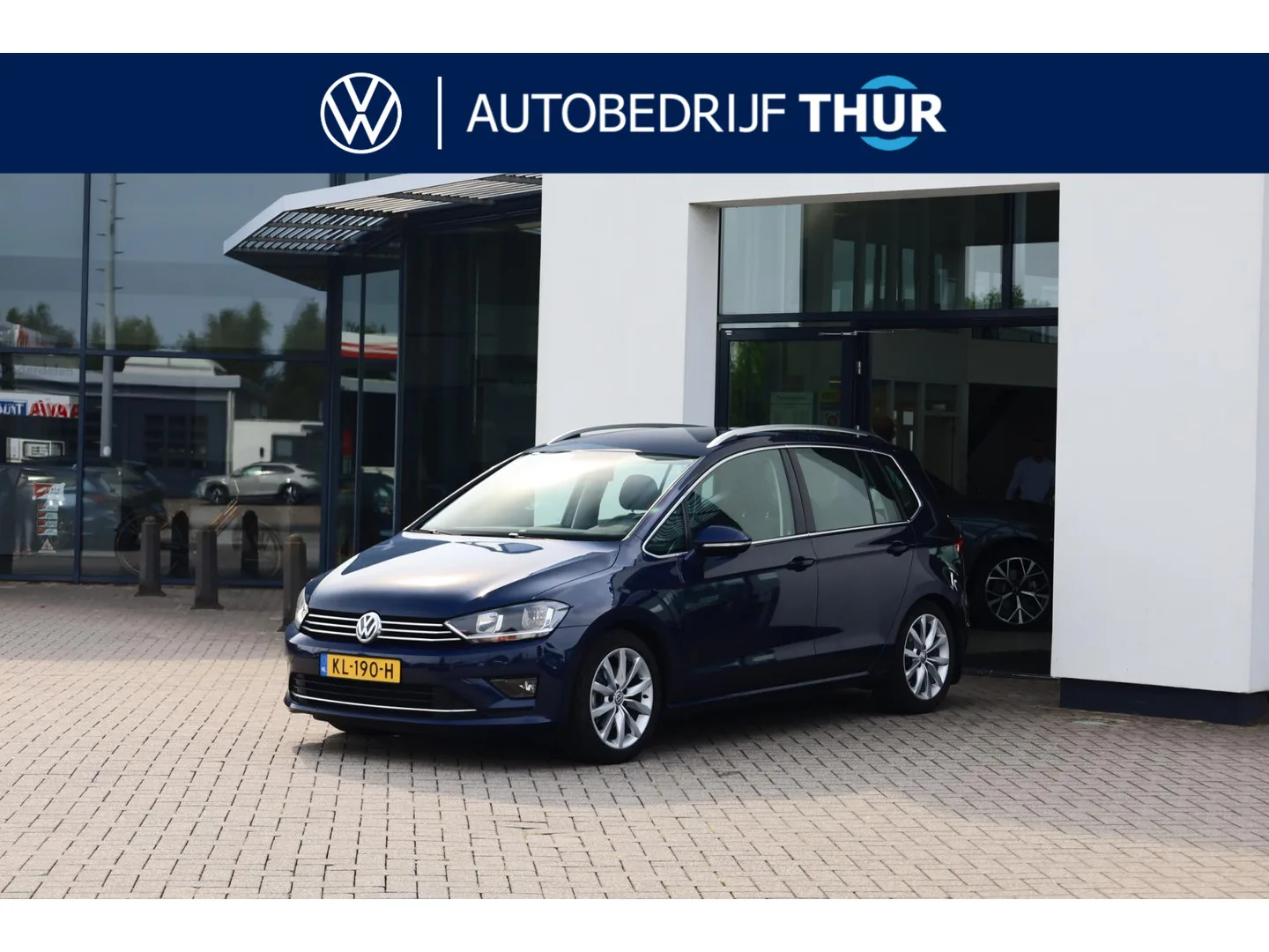 Volkswagen Golf Sportsvan (2016) — foto 1