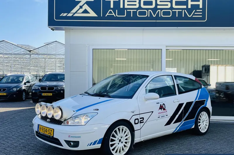 Ford Focus (2003)