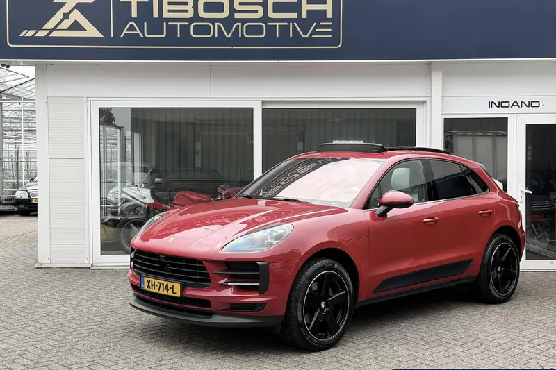Porsche Macan (2019)