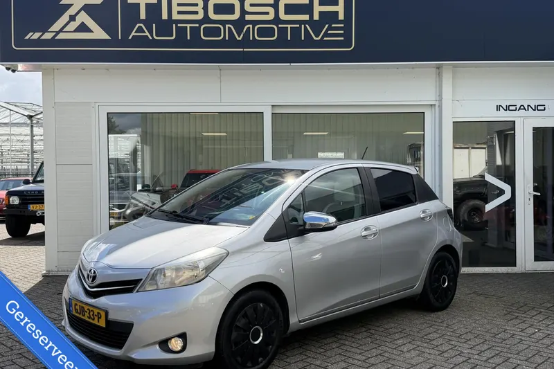 Toyota Yaris (2013)