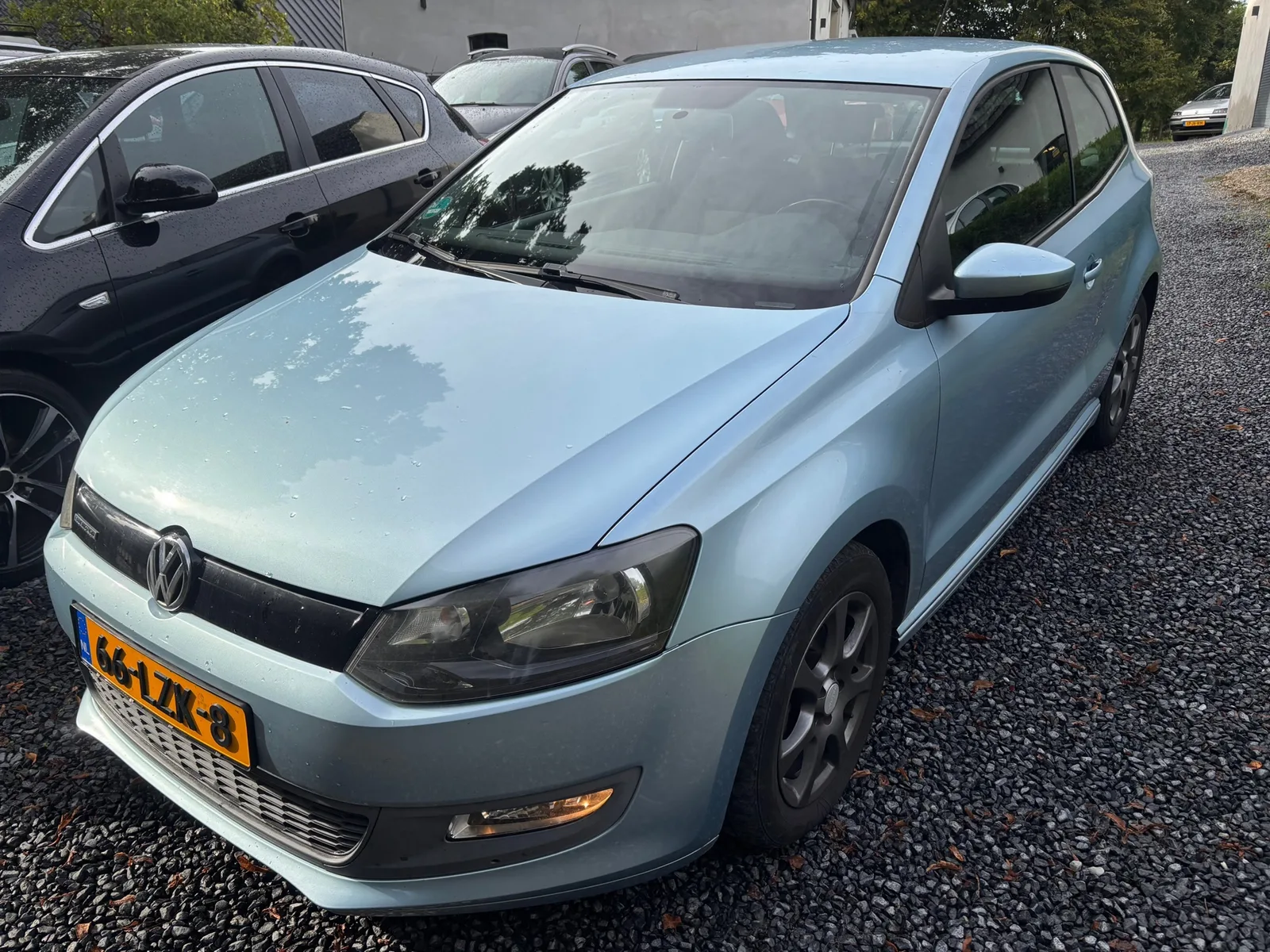 Volkswagen Polo (2010) — foto 1
