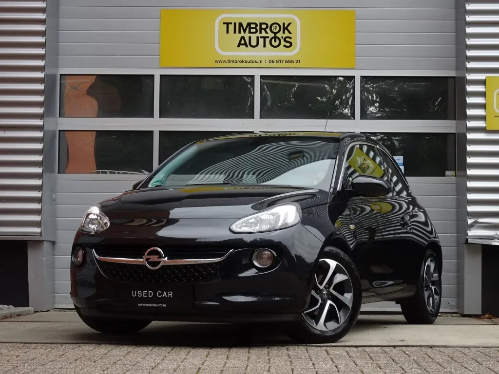 Opel Adam (2015) — foto 1