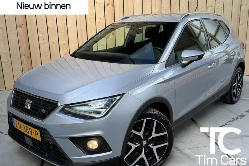 SEAT Arona (2019)