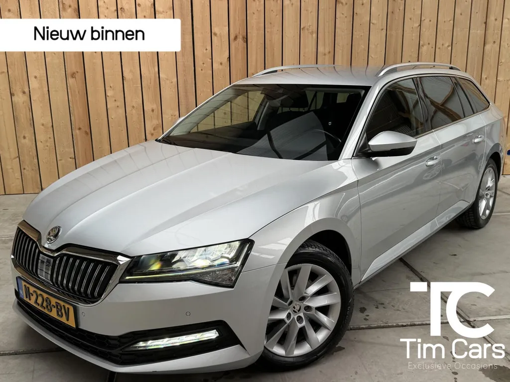 Škoda Superb (2021) — foto 1