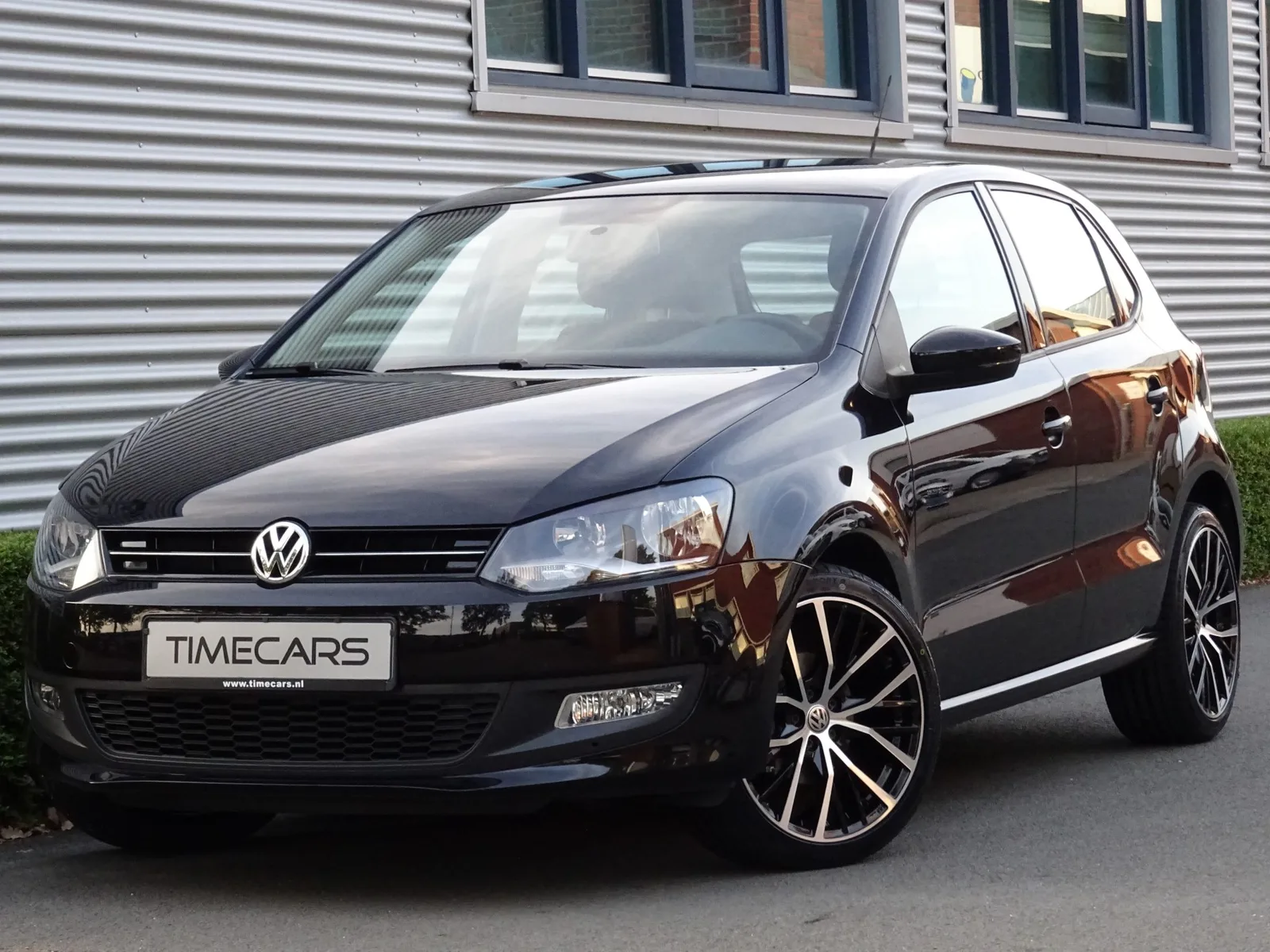 Volkswagen Polo (2012) — foto 1