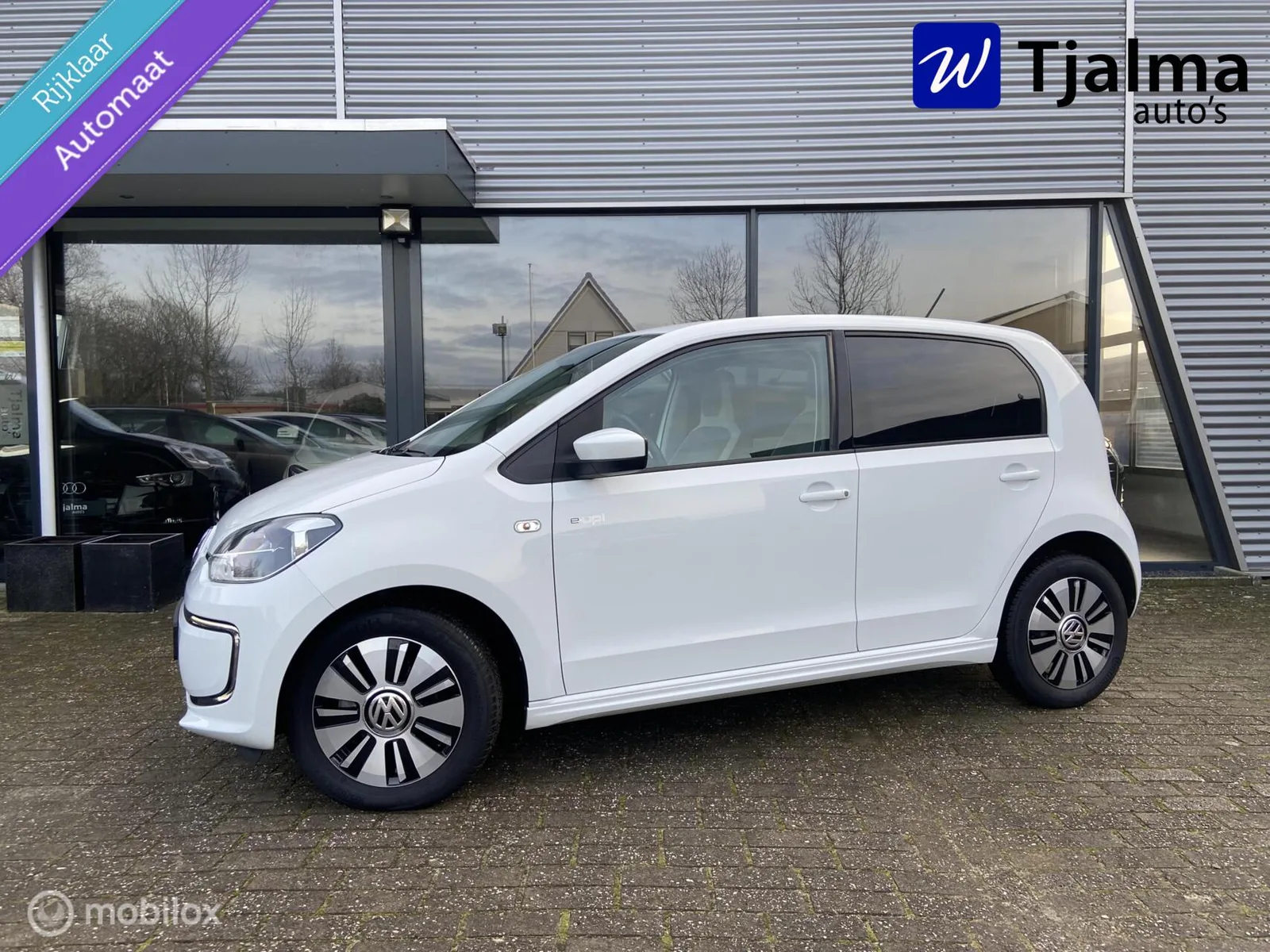Volkswagen e-Up! (2014) — foto 1