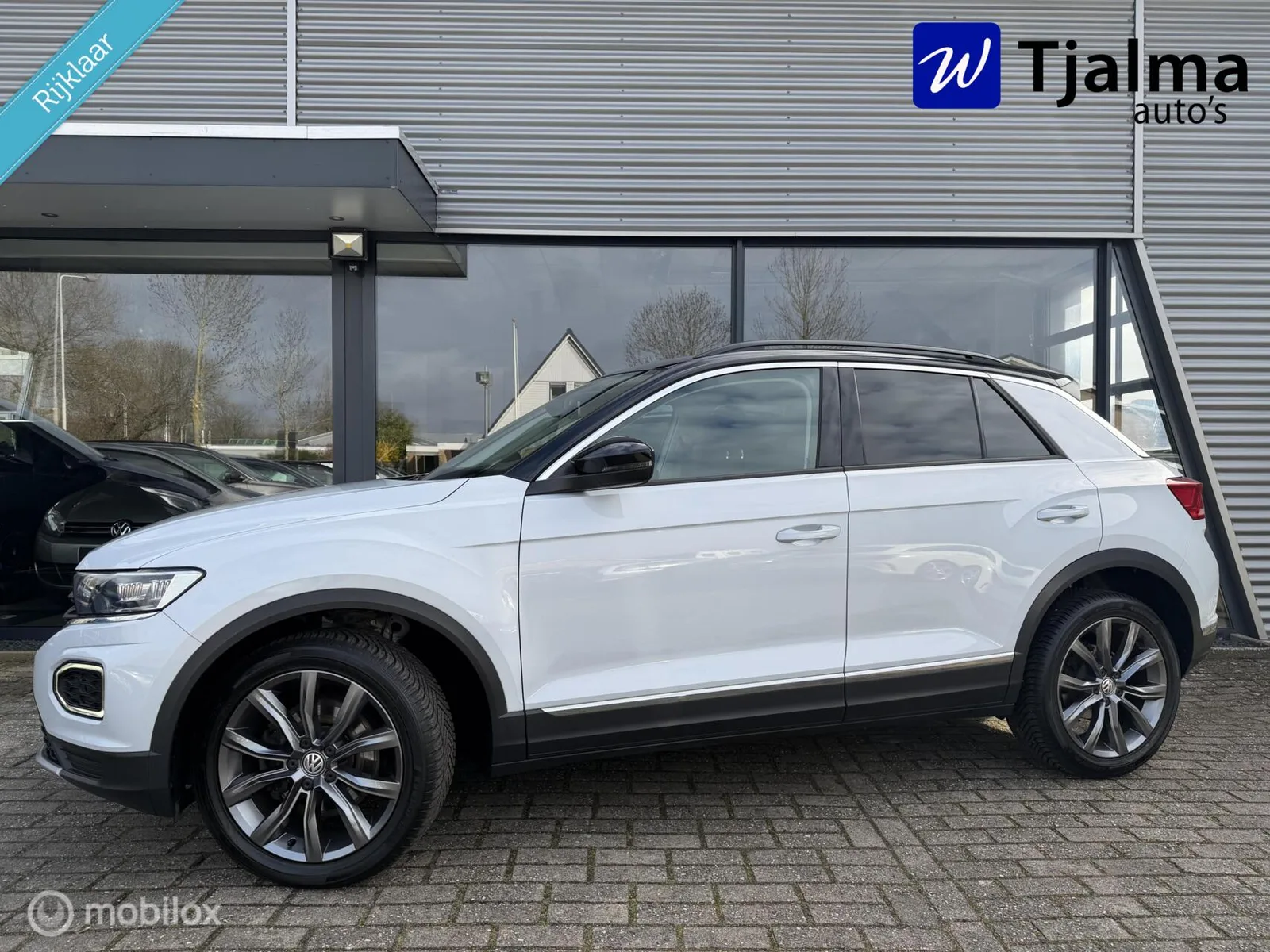 Volkswagen T-Roc (2018) — foto 1