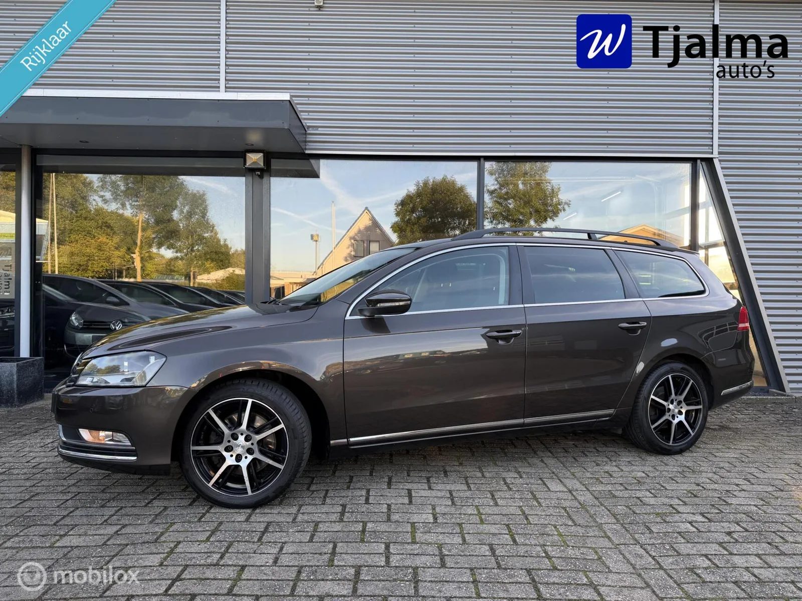 Volkswagen Passat (2012) — foto 1
