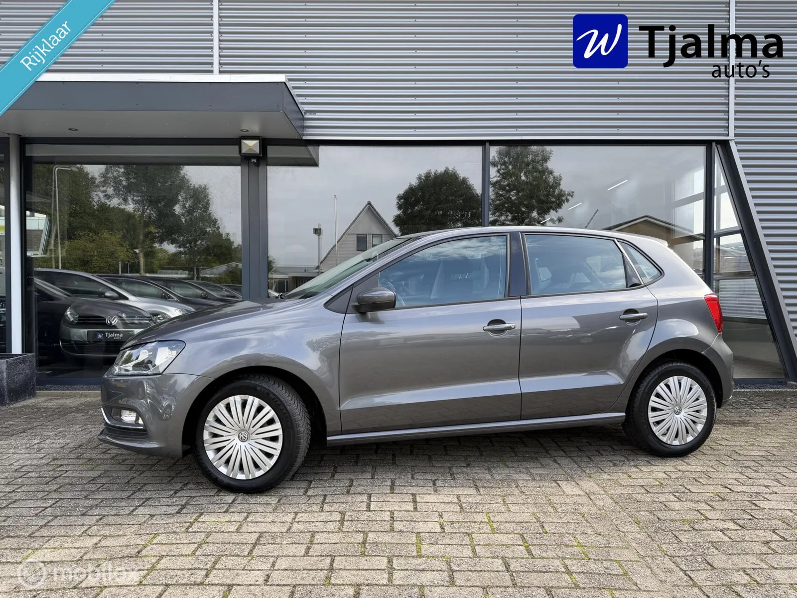 Volkswagen Polo (2016) — foto 1