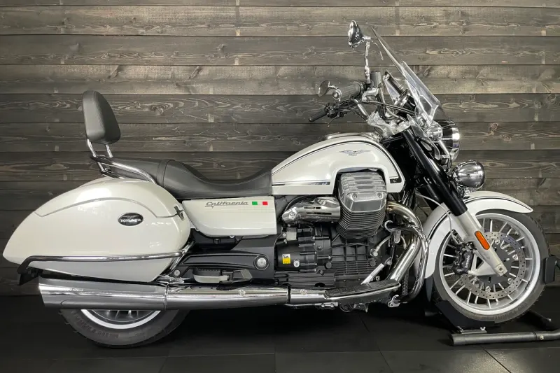 Moto Guzzi California 1400 TOURING (2014)